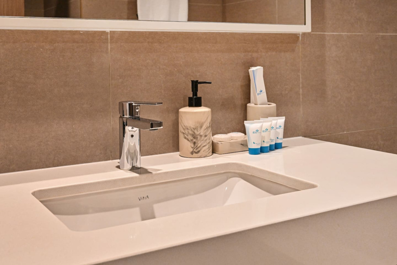 Stylish 2BR | 3 min walk to Dubai Mall