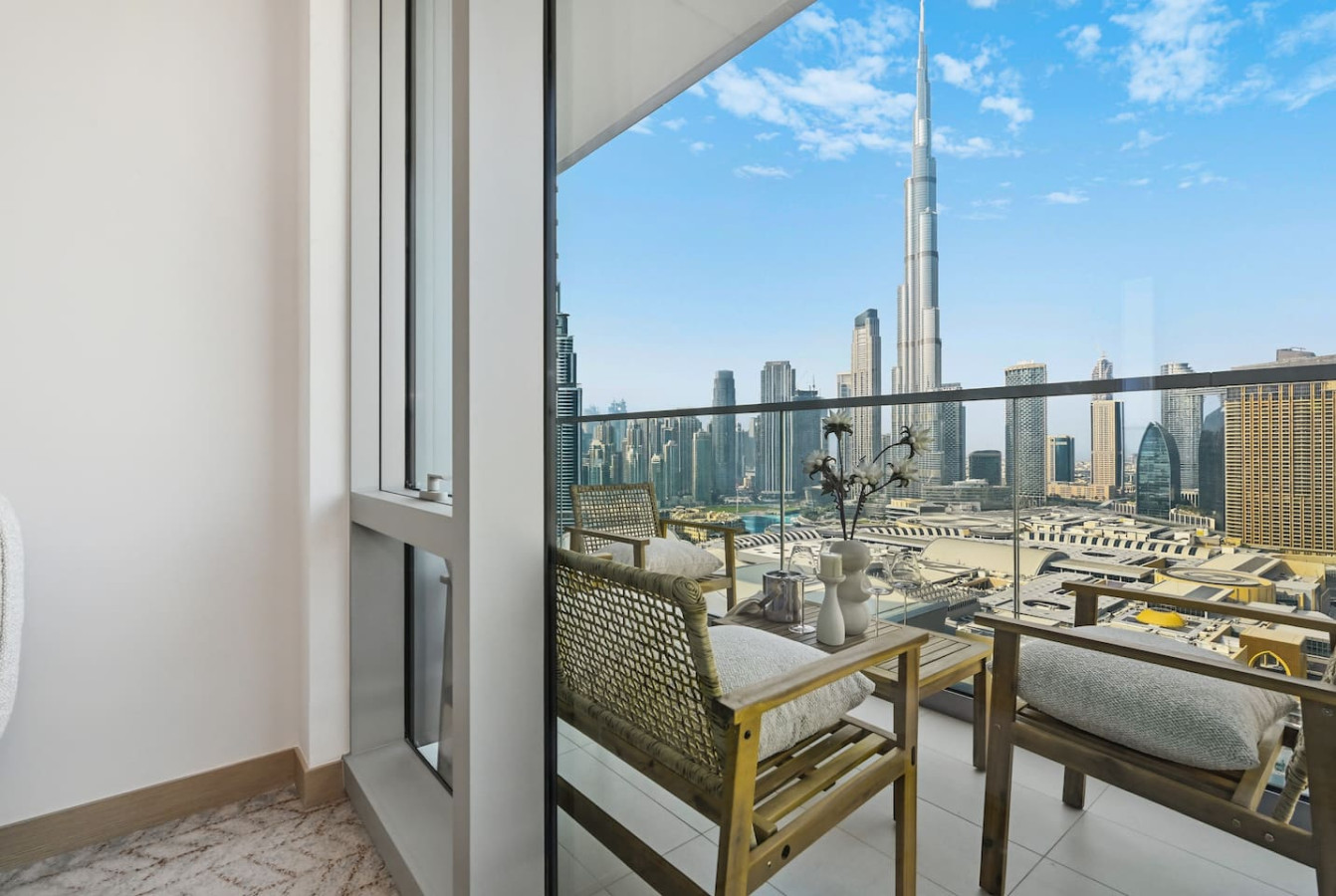 Premium Hotel Residence | Dubai Mall connected